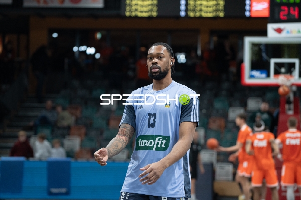 Szene mit 13; Rasta Vechta