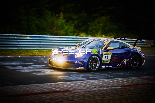 Porsche 911 GT3 Cup (992) auf der Rennstrecke