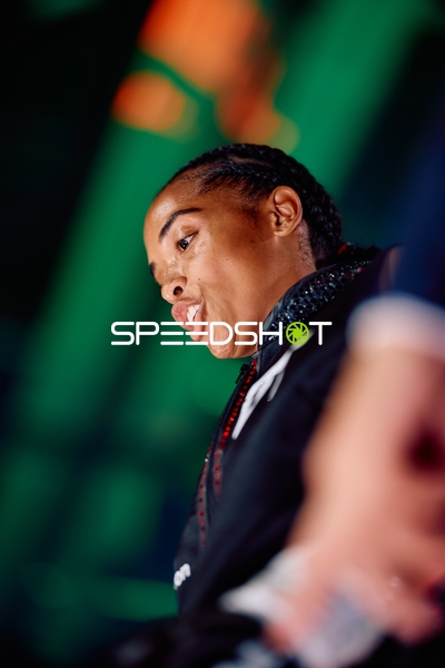 Boxer in Ringside Zone