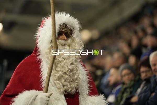 Weihnachtsmann in Swiss Arena