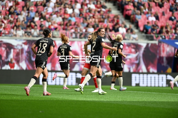 Spielerinnen in Aktion