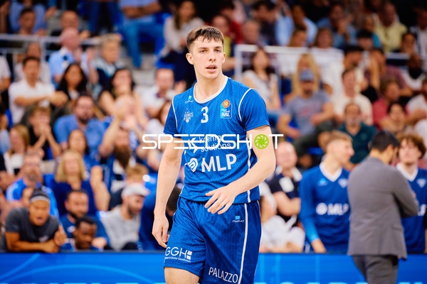 Spieleraktion Andrew O’Brien (3;MLP Academics Heidelberg) MLP Academics Heidelberg