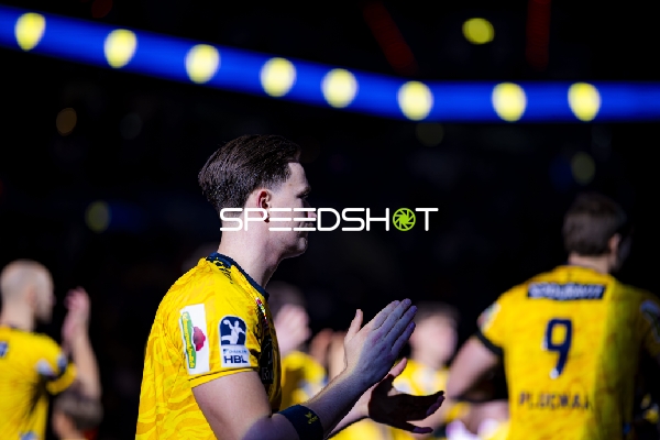 Torjubel von Mathias Larson (4; Rhein Neckar Löwen) und Steven Plucnar Jacobsen (9; Rhein Neckar Löwen)