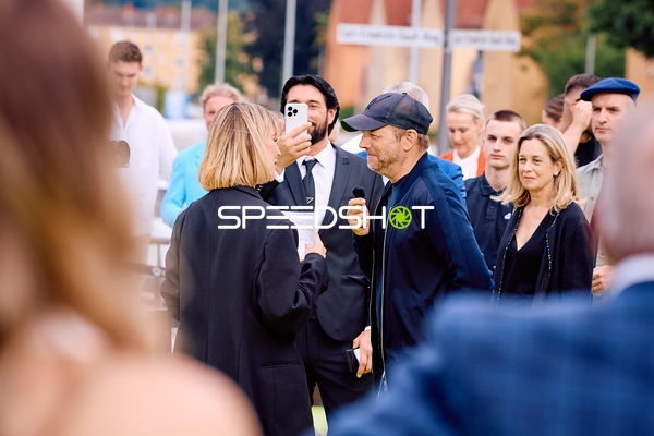 VIP-Gespräch beim Ringside Event