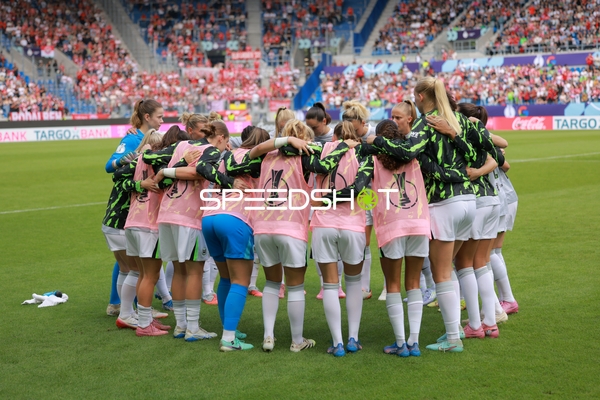 VFL Wolfsburg Frauen Teamkreis