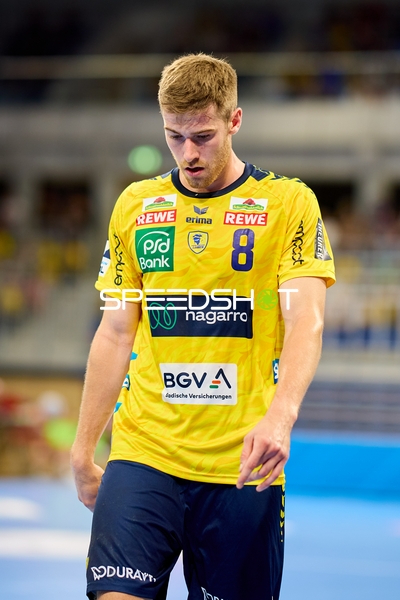 Spieler Tim Nothdurft (8; Rhein Neckar Löwen) in Position