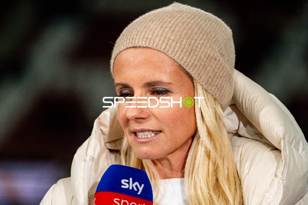 SKY Reporterin Julia Simic