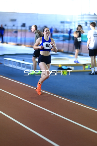 Läuferin mit Startnummer 483