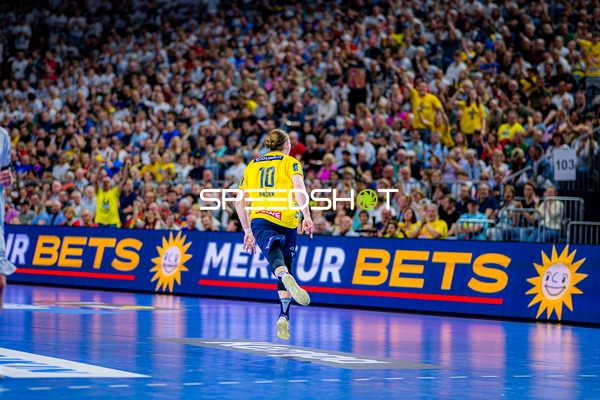 Handball I Herren I Saison 2024-2025 I DHB-Pokal I Halbfinale I Rhein-Neckar Löwen - THW Kiel I 12.04.2025