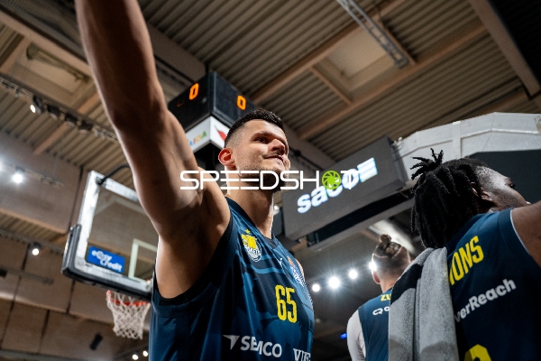 Szene mit Filip Stanic (65; EWE Baskets Oldenburg)