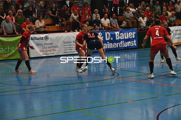 Blockversuch im Ligaspiel