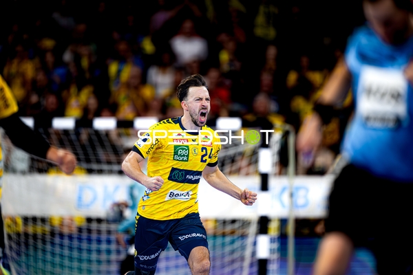 Patrick Groetzki (24; Rhein Neckar Löwen) jubelt