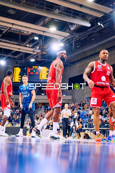 Intensive Verteidigung im 3. Viertel