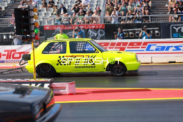 Drag Racing Wagen auf der Quartermile