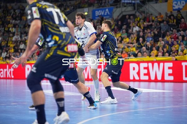 Elias Kofler (10; HSV Hamburg) in Aktion