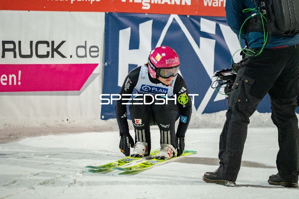 Two-Nights Tour Skispringen Damen