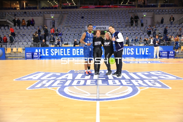 Szene mit DJ Horne (0; MLP Academics Heidelberg)