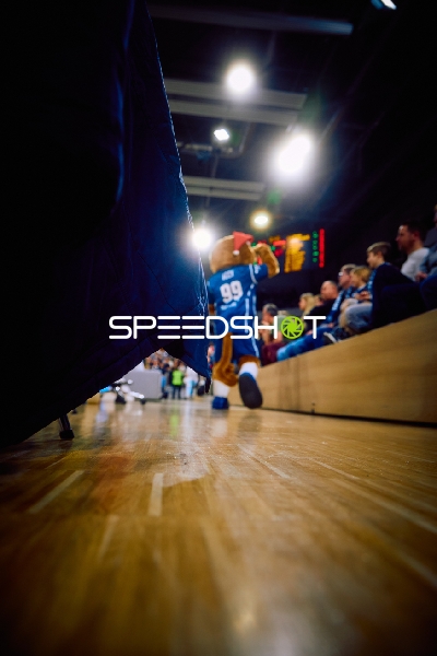 Maskottchen in Aktion