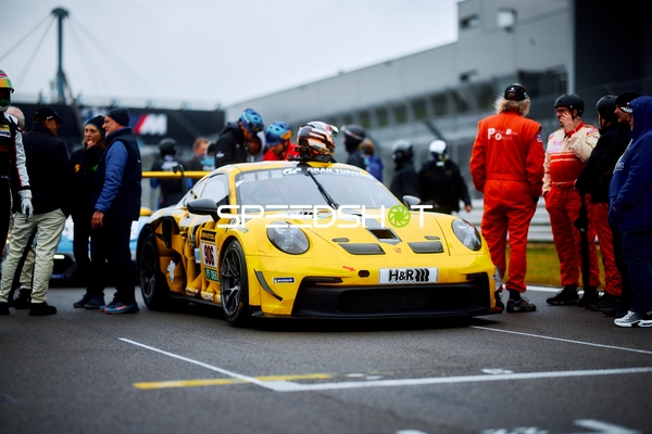 Fahrzeug 906; Mühlner Motorsport in Box