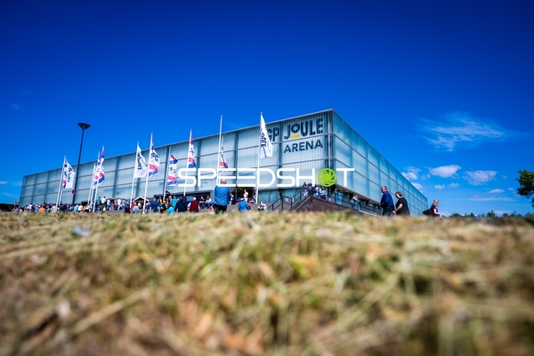 GP JOULE Arena Außenansicht