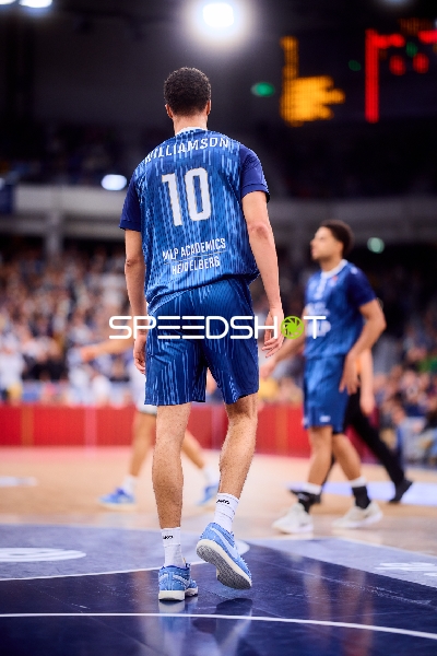 Samuell Williamson (10; MLP Academics Heidelberg) in Aktion