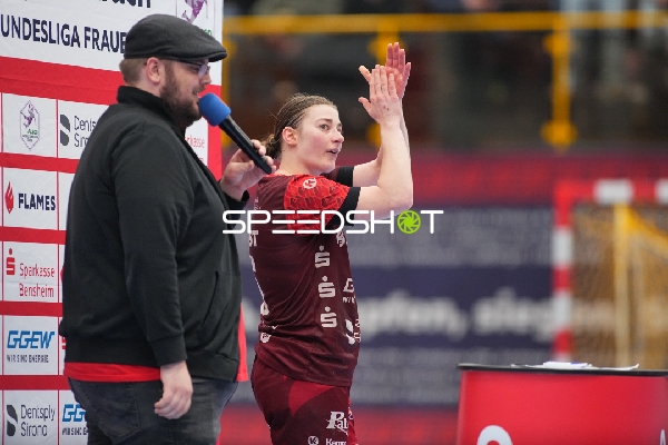 Szene mit Isabell Hurst (5; HSG Bensheim/Auerbach)