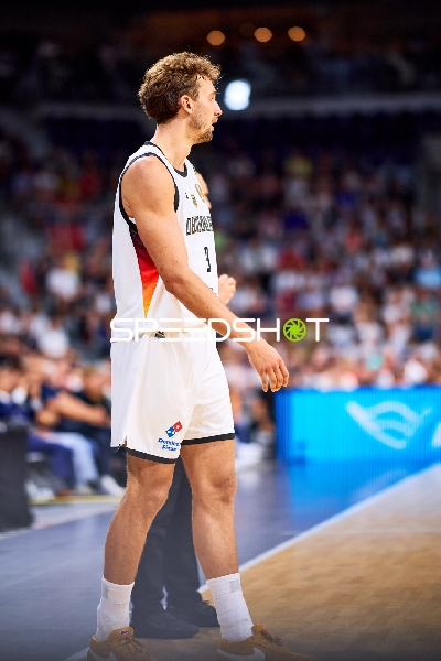 Franz Wagner (9; Deutschland) auf dem Court