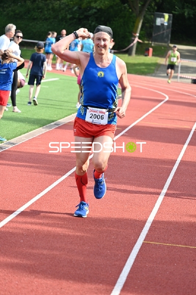 Läufer beim TVE Sommerlauf Edingen 2025