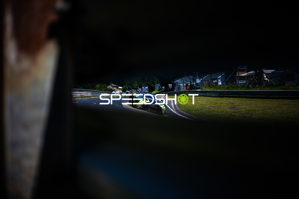 Rennfahrzeug auf der Nordschleife