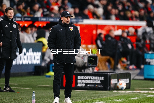 Trainer an der Seitenlinie