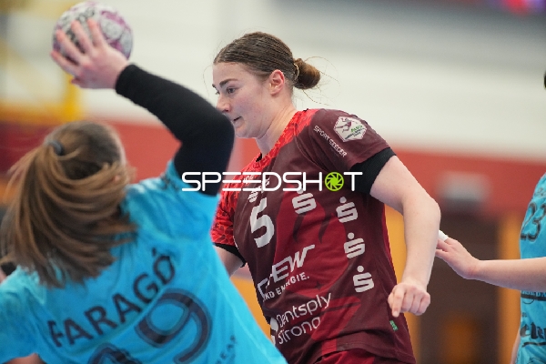 Szene mit Isabell Hurst (5; HSG Bensheim/Auerbach)