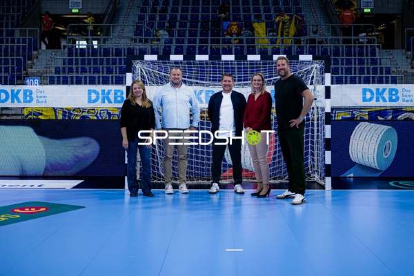 Holger Bachert und Oliver Roggisch mit Gästen