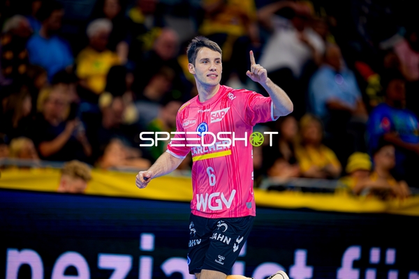 Jubel nach Tor von Daniel Fernandez (6; TVB 1898 Stuttgart)