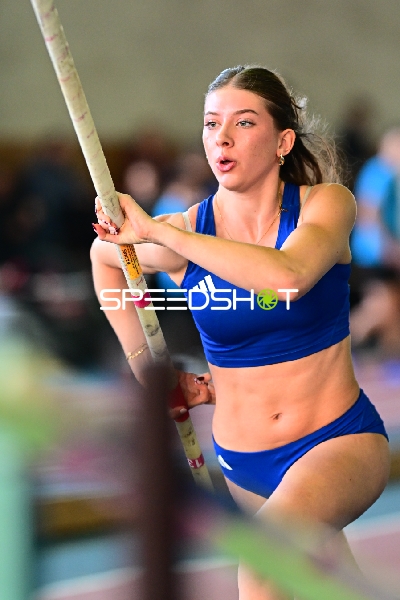 Stabhochsprung von Schinke Julia (500, TuS 1908 Sohren)