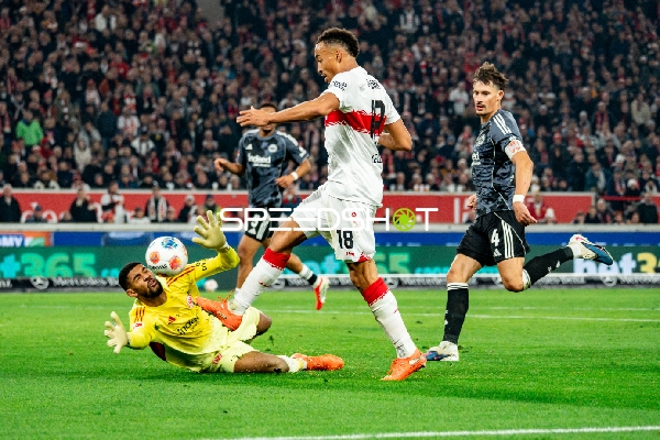 Torwartparade in Aktion