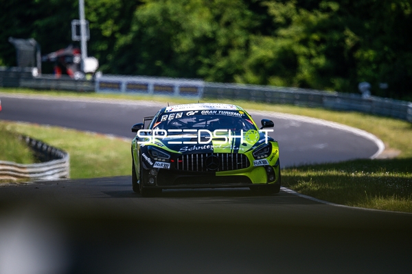 Rennfahrzeug auf der Rennstrecke