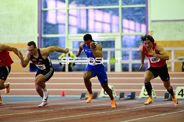 Sprintstart mit 358; USC Mainz und Kirstges Pascal (440; LG Rhein-Wied)