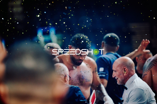 Boxer in Ringside Zone