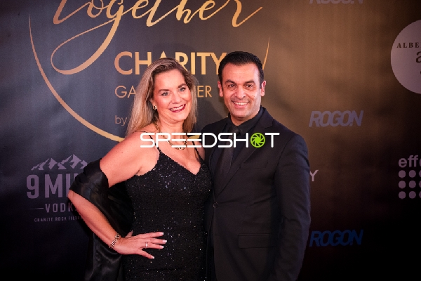 Networking beim Charity Gala Dinner