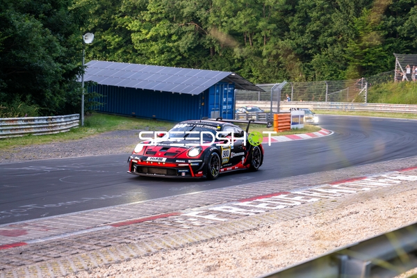 Rennfahrzeug auf der Rennstrecke