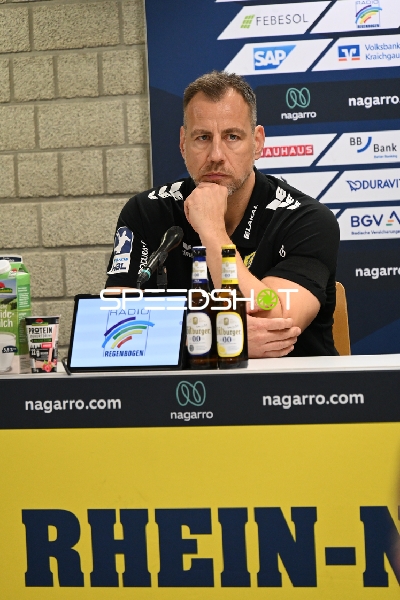 Maik Machulla (999; Rhein Neckar Löwen) bei Pressekonferenz