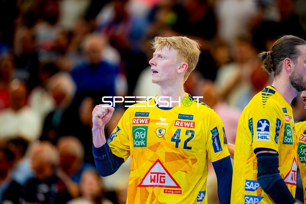 Torjubel Jon Lindenchrone Andersen (42;Rhein Neckar Löwen)