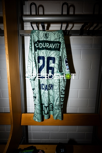 Trikot von Niklas Michalski (26; Rhein Neckar Löwen) im Spind