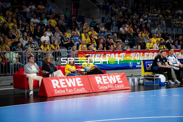 Fans und Zuschauer in der SAP Arena
