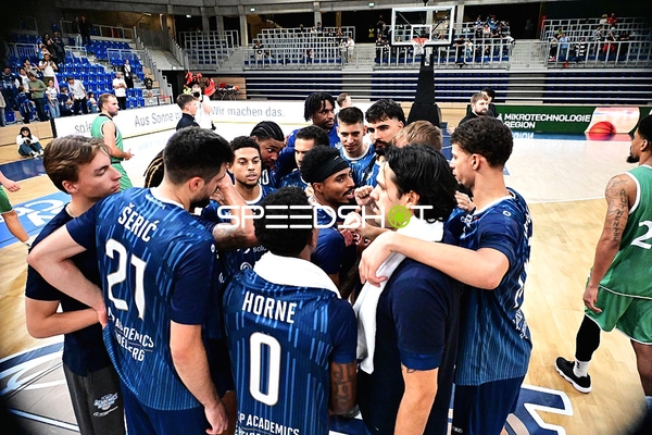 MLP Academics Heidelberg Teamhuddle