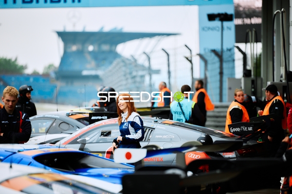 Boxenstopp am Nürburgring