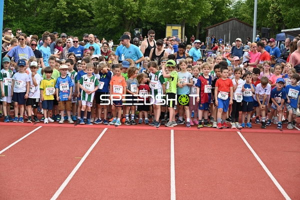 Start des Kinderlaufs