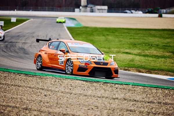 Rennauto Nummer 134 in Hockenheim