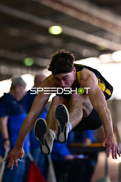 Burkart Liam (851; TSV Speyer) beim Hochsprung