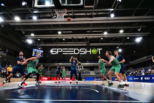 Kampf um den Rebound